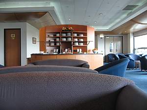 Brisbane Air NewZealand Lounge Sept 2005